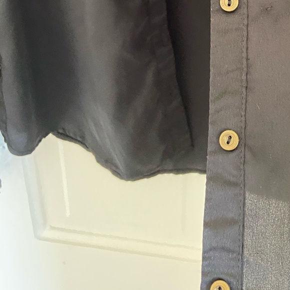 Satin button up - Picture 3 of 4